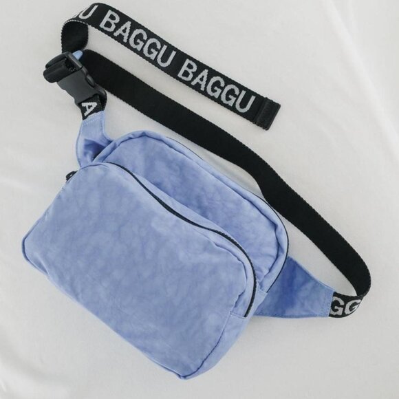 NWOT Baggu Fanny Pack - Cornflower w/ OG White Logo Strap - Picture 1 of 7